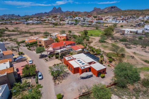 Drone view and Tetas de tamaño grande