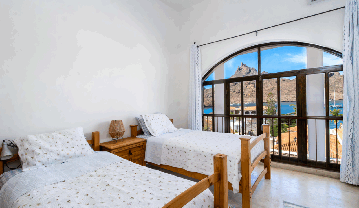 CARACOL PENINSULA NEIL BOSCH (18) de tamaño grande