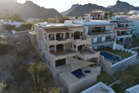 dji_fly_20250331_53502 p.m._0245_1743617933041_photo de tamaño mediano