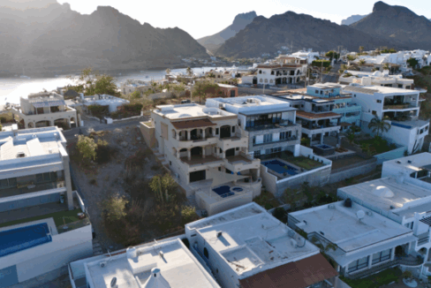 dji_fly_20250331_53506 p.m._0246_1743617939014_photo de tamaño mediano