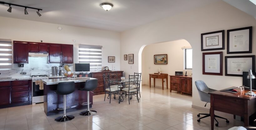 48 LOMAS DE SAN CARLOS